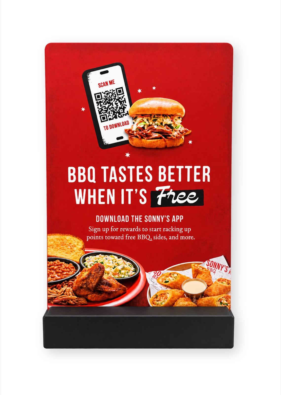 A Sonny's BBQ table sign for the Sonny's app, in a black stand